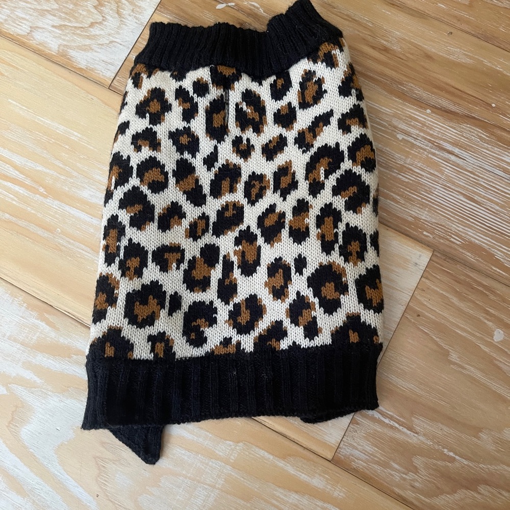 Rachel Zoe leopard print size small dog outfit